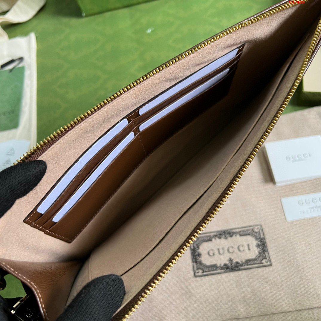 全セットの元工場緑箱を組み合わせて新しいハンドバッグを包装して茶色GG Supreme帆布材質装飾を採用して同色調の皮革転辺と相