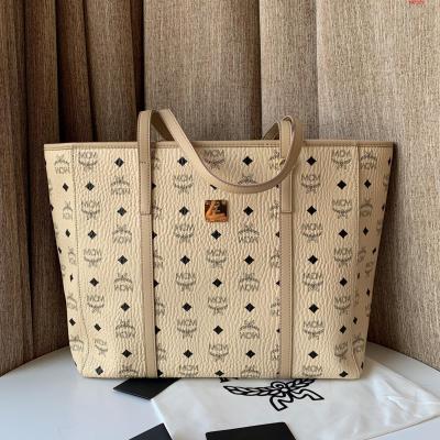 最新発売のトップToniショッピングバッグは古典的なVisetos材料を用いて作られ、柔らかいNappa革で装飾された台形外型は